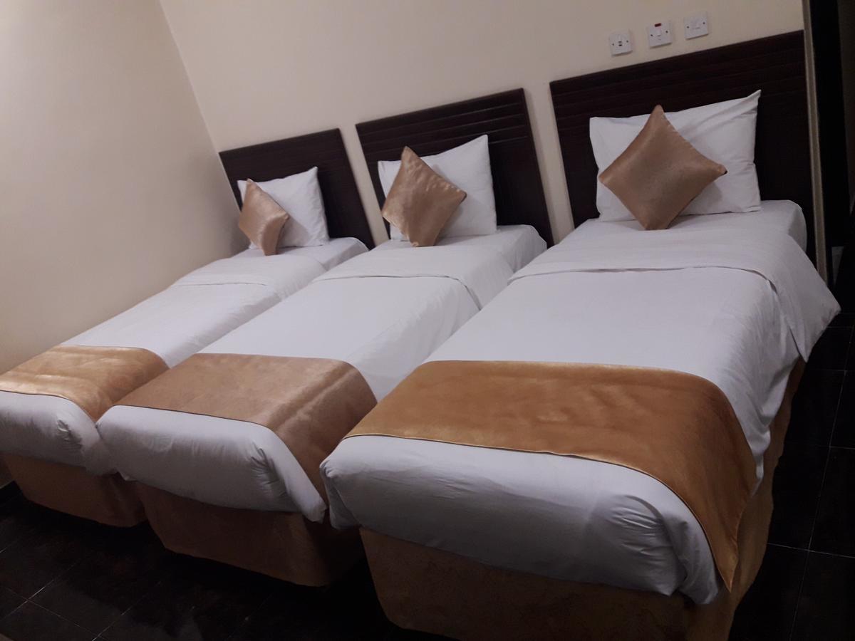 Lake Hotel Mukhi Luaran gambar