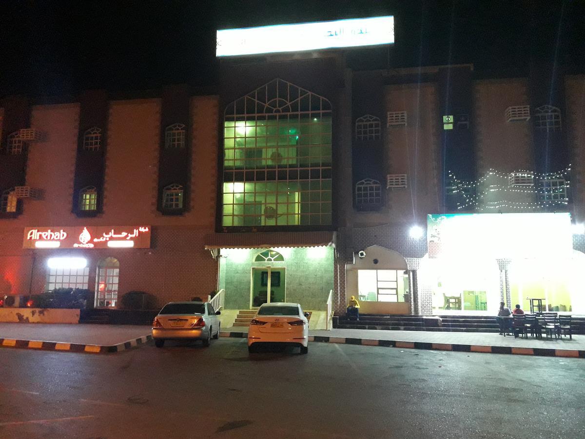 Lake Hotel Mukhi Luaran gambar